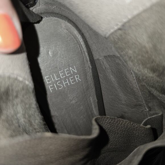 EILEEN FISHER Sz7 Ink Gray Distressed Leather Peep Toe Heel Zipper Ankle Booties - Picture 6 of 10